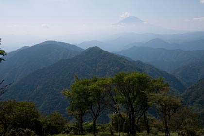 檜岳山稜と富士山