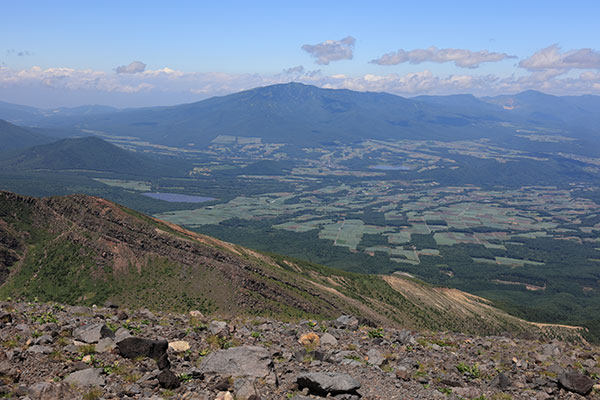 四阿山