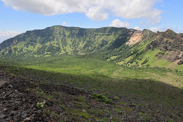 外輪山